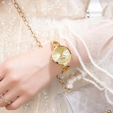 CURREN montres pour femmes mode élégante montre à Quartz originale pour Laides étanche en acier inoxydable Simple luxe usage quotidien